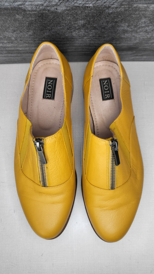 Nior Yellow Zip Up Loafer (40)