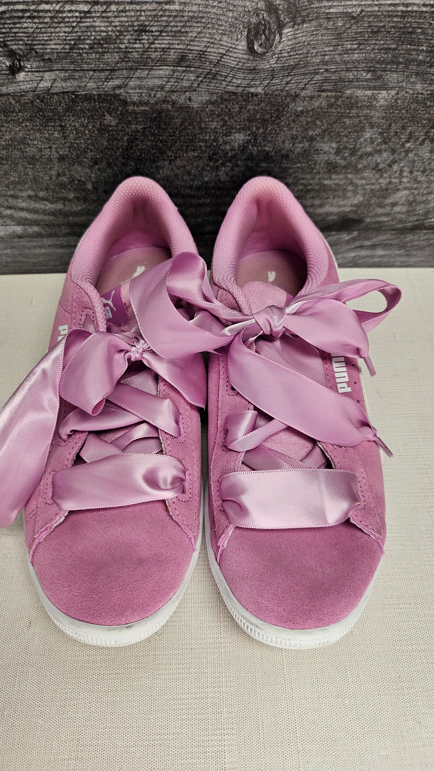 Puma Orchid Pink Suede Sneaker (38)