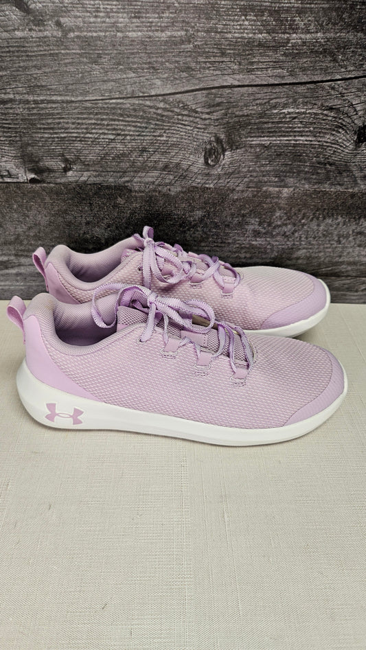 Under Armour Lavender Textured Mesh Sneaker (38.5)