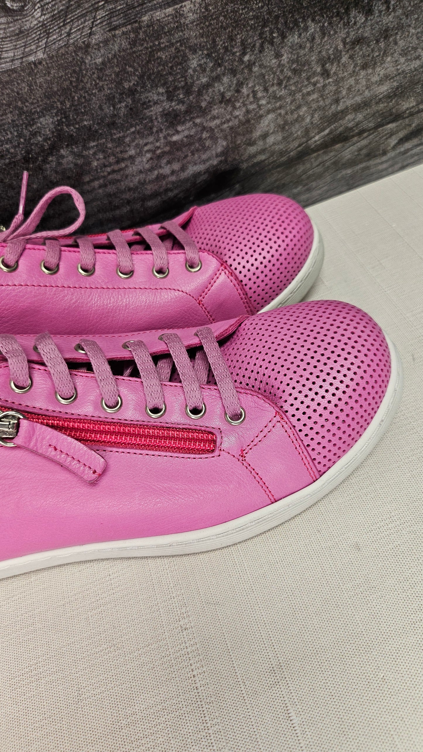 Rilassare  Pink Sneaker (38)