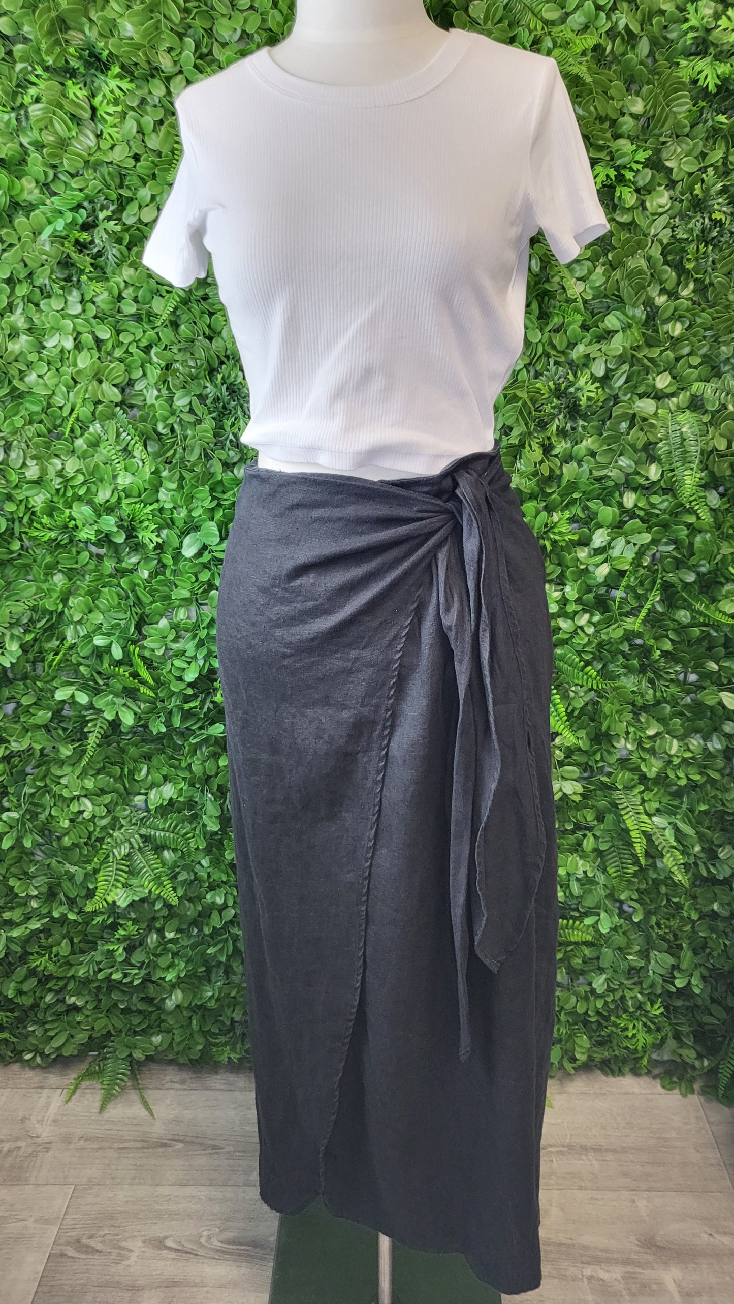 Country Road Black Linen Wrap Skirt (12)