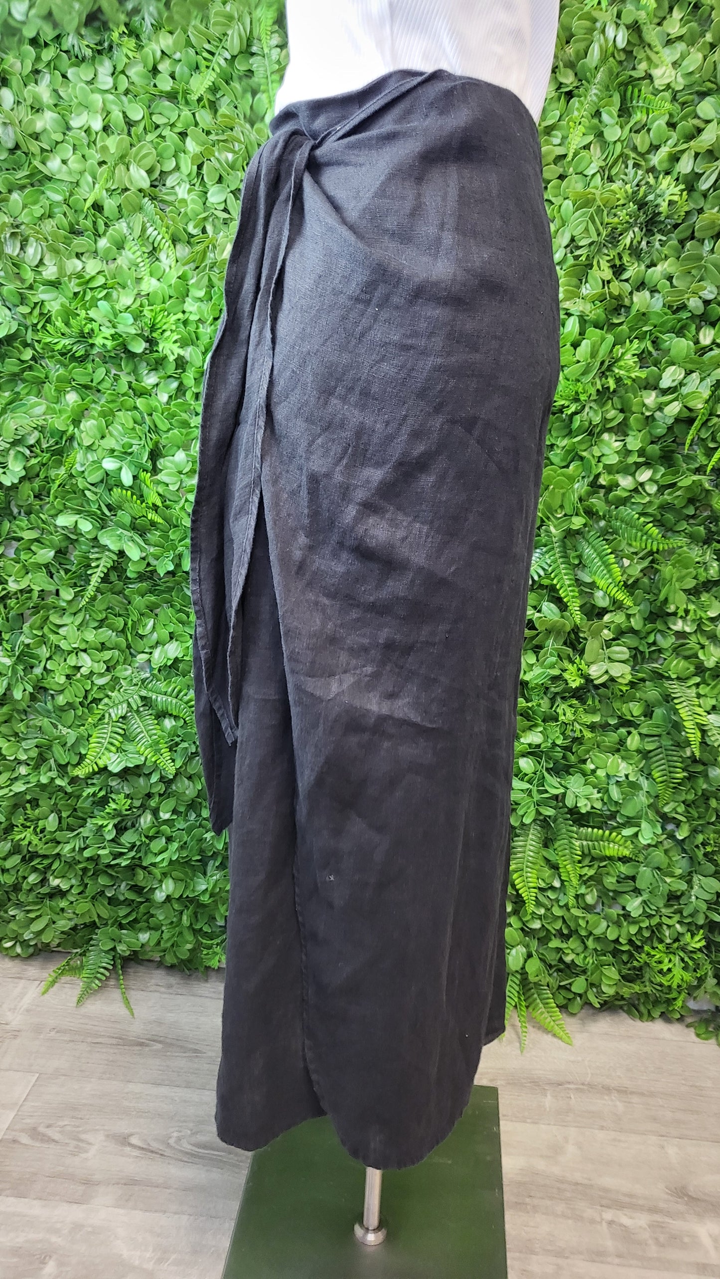 Country Road Black Linen Wrap Skirt (12)