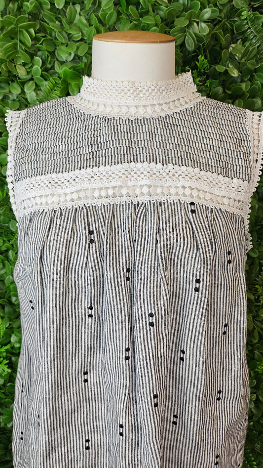 Zoe Kratzmann B/W Linen Braid Top (12)