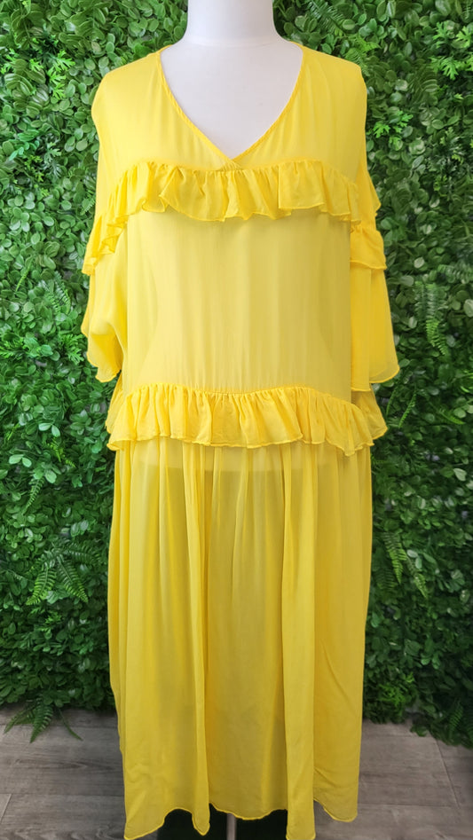 Toby Yellow Venetian Dress (12)