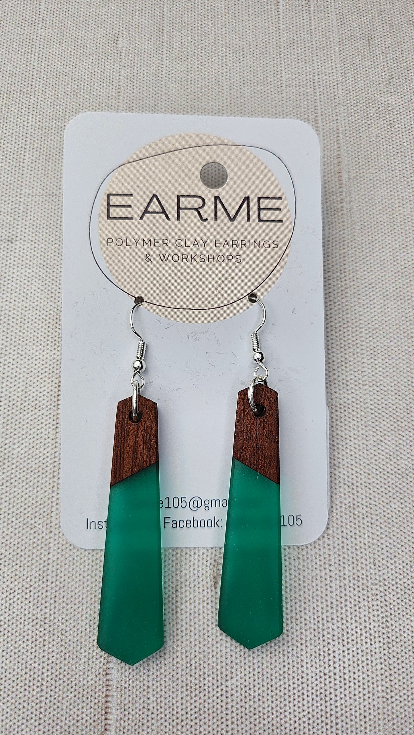 Earme  Green/Wood Drop Earring BNWT