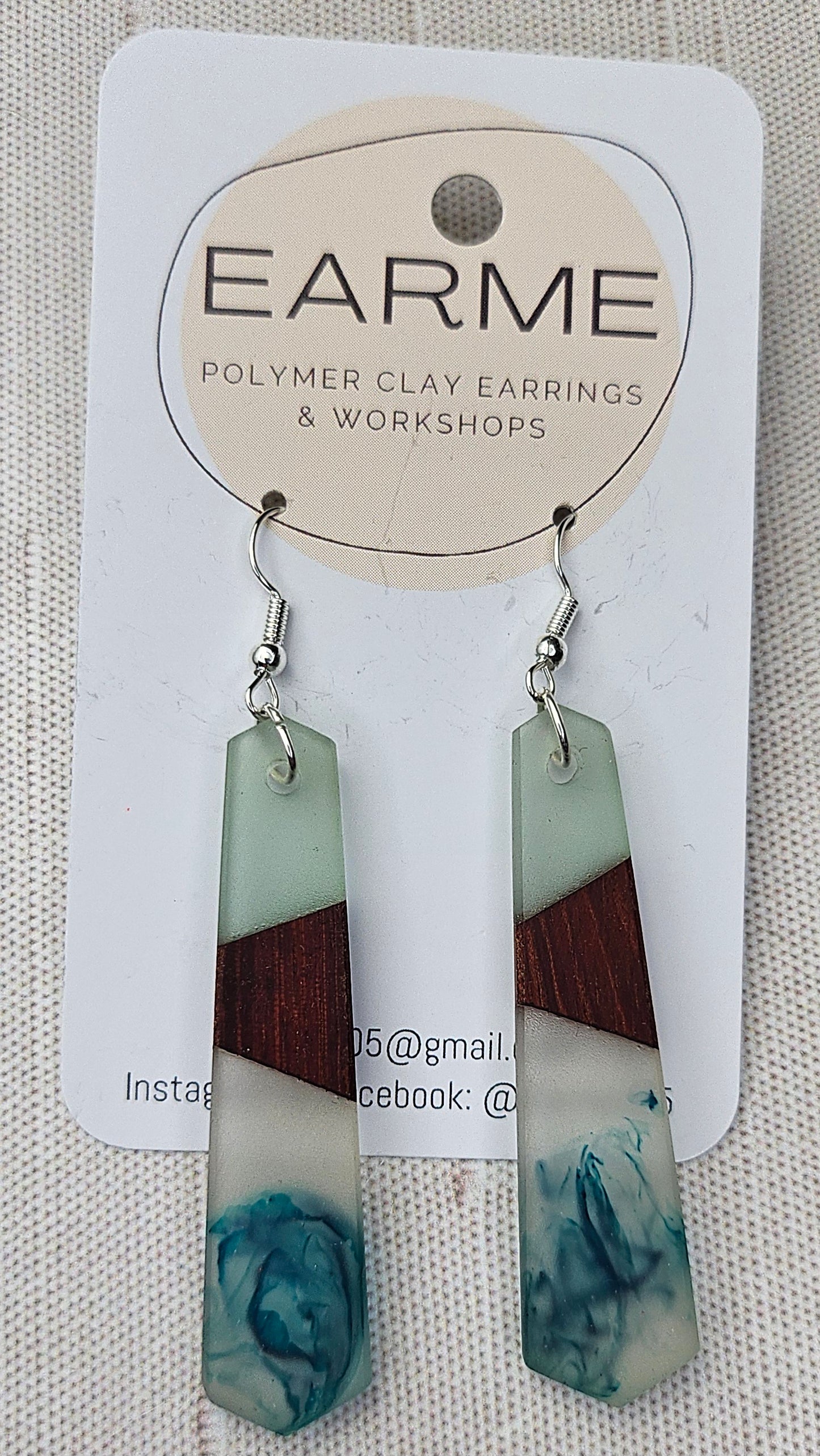 Earme Aqua Resin Drop Earring BNWT