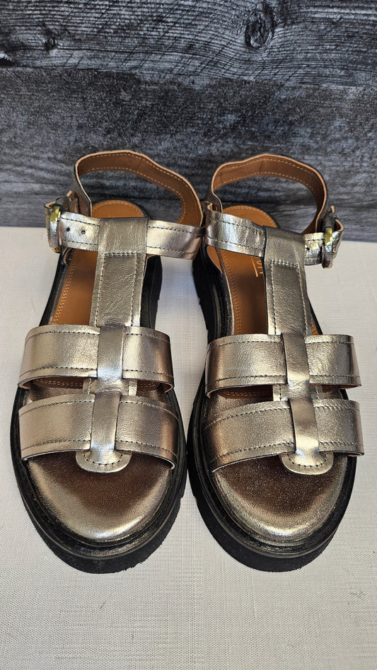 White Stuff  Metallic Sandal (39)