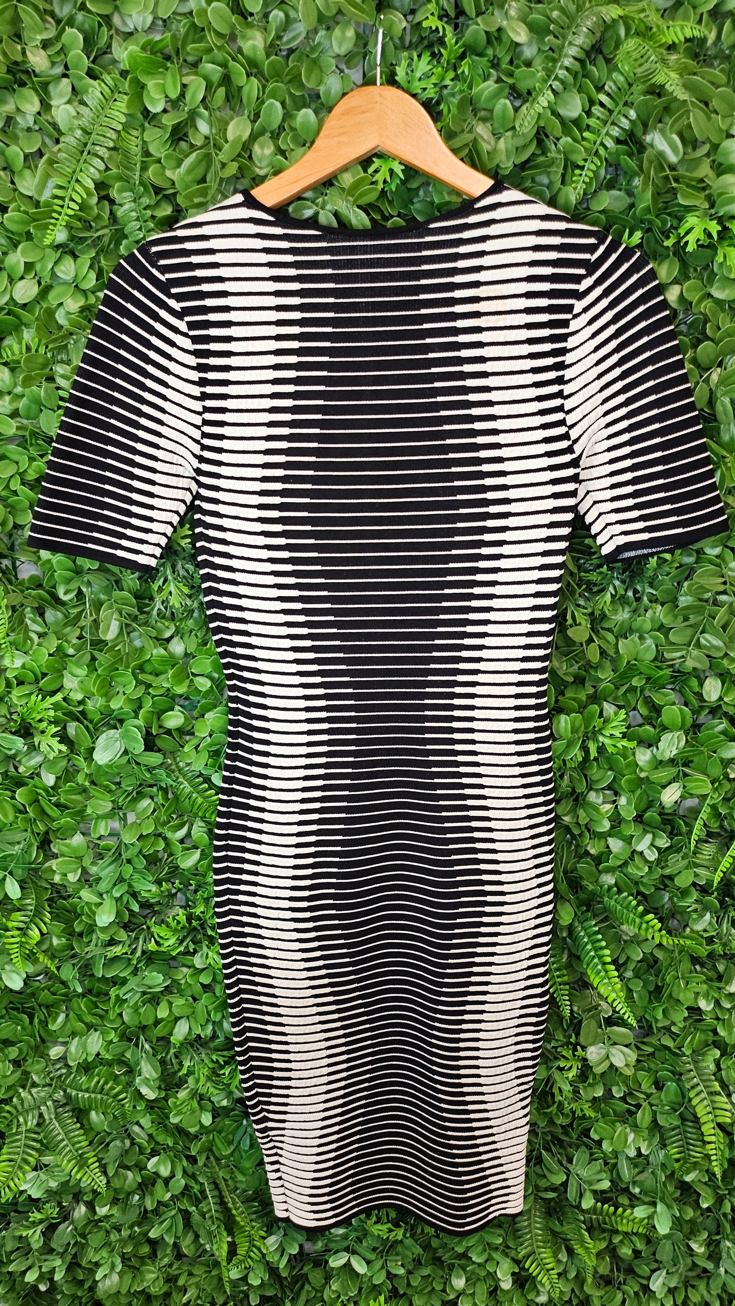 French Connection Black/White Bodycon Dress 8