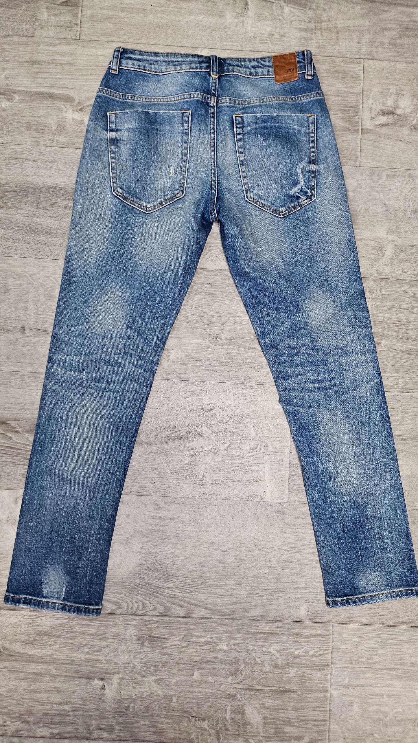 Zara Blue Distressed Jeans (6)