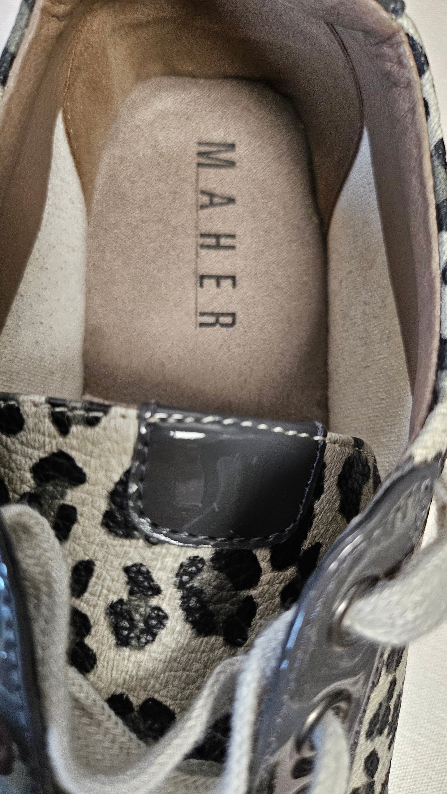 Maher  Animal Print Sneaker (39)