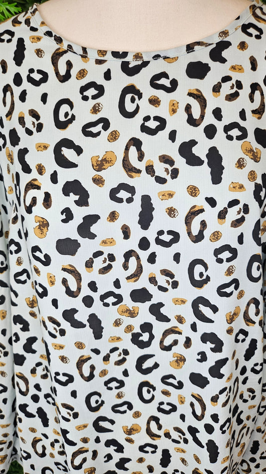 White Chalk Animal Print Frill Cuff Top (12)