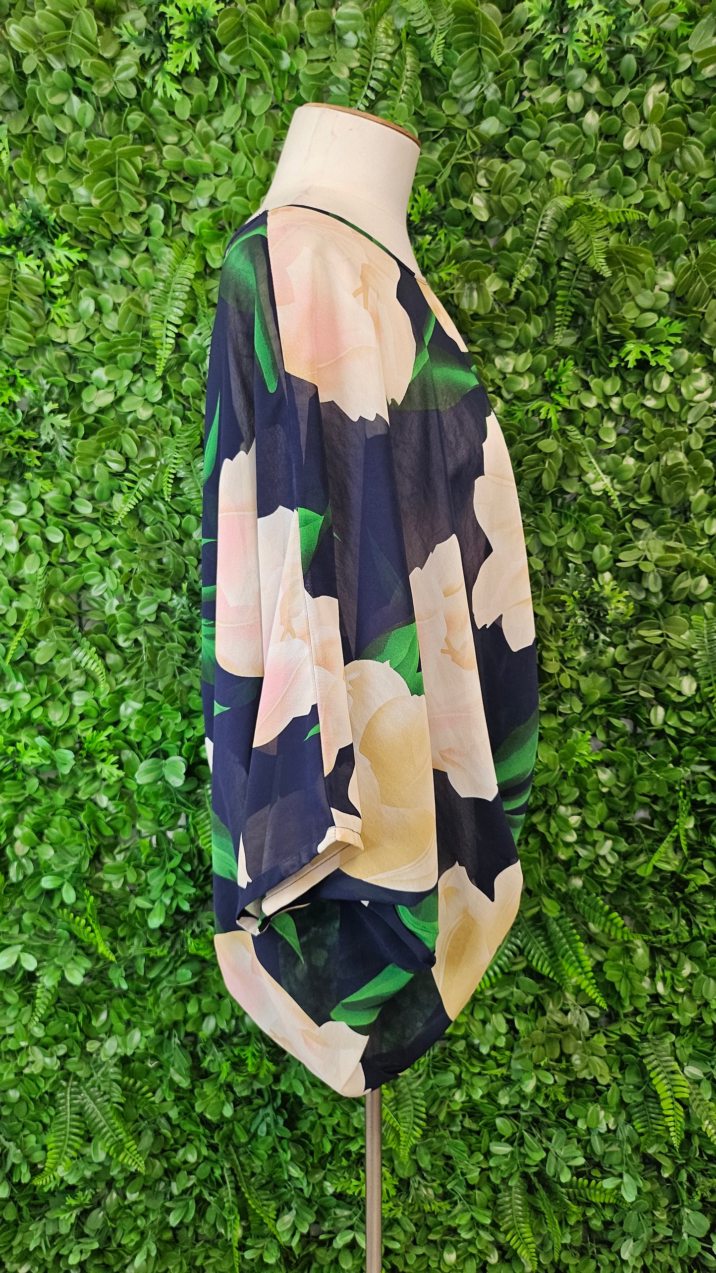 IvyBlu Floral Floaty Top (12)