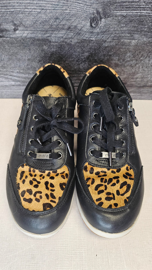 Revere Tan/Black Animal Print Sneaker (40)