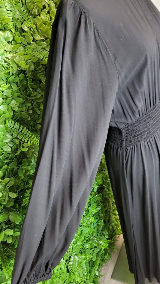 Stella+Gemma Black Shirred Dress (16)
