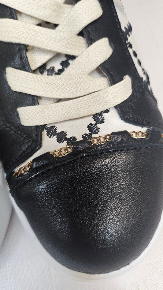 Alfie & Evie Black/Cream Platform Sneaker (37)