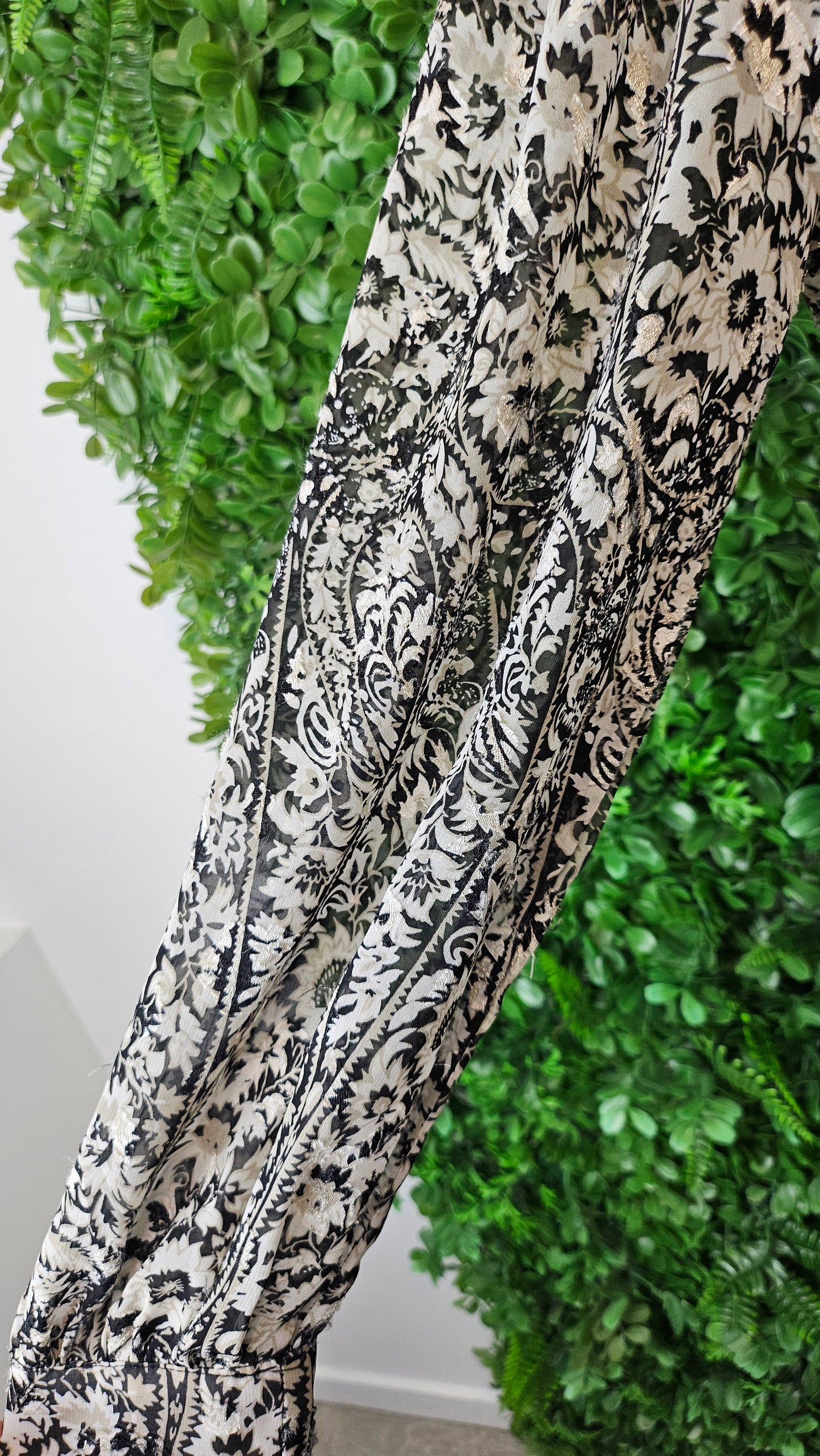 Leila+ Luca Print Sheer Top (8)