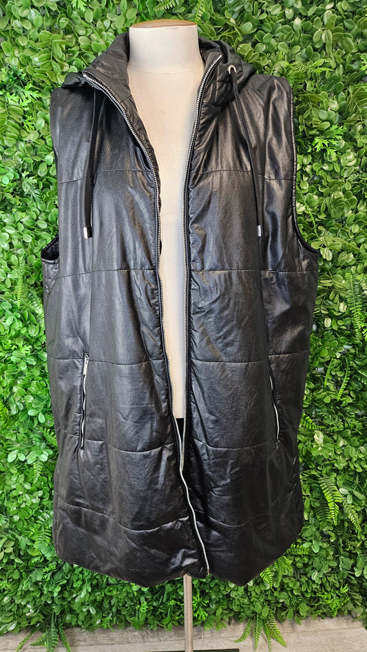 Pretty Basics TS Black Longline Hooded Vest (20)