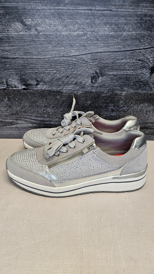 Unknown Silver Miami  Sneaker (39)