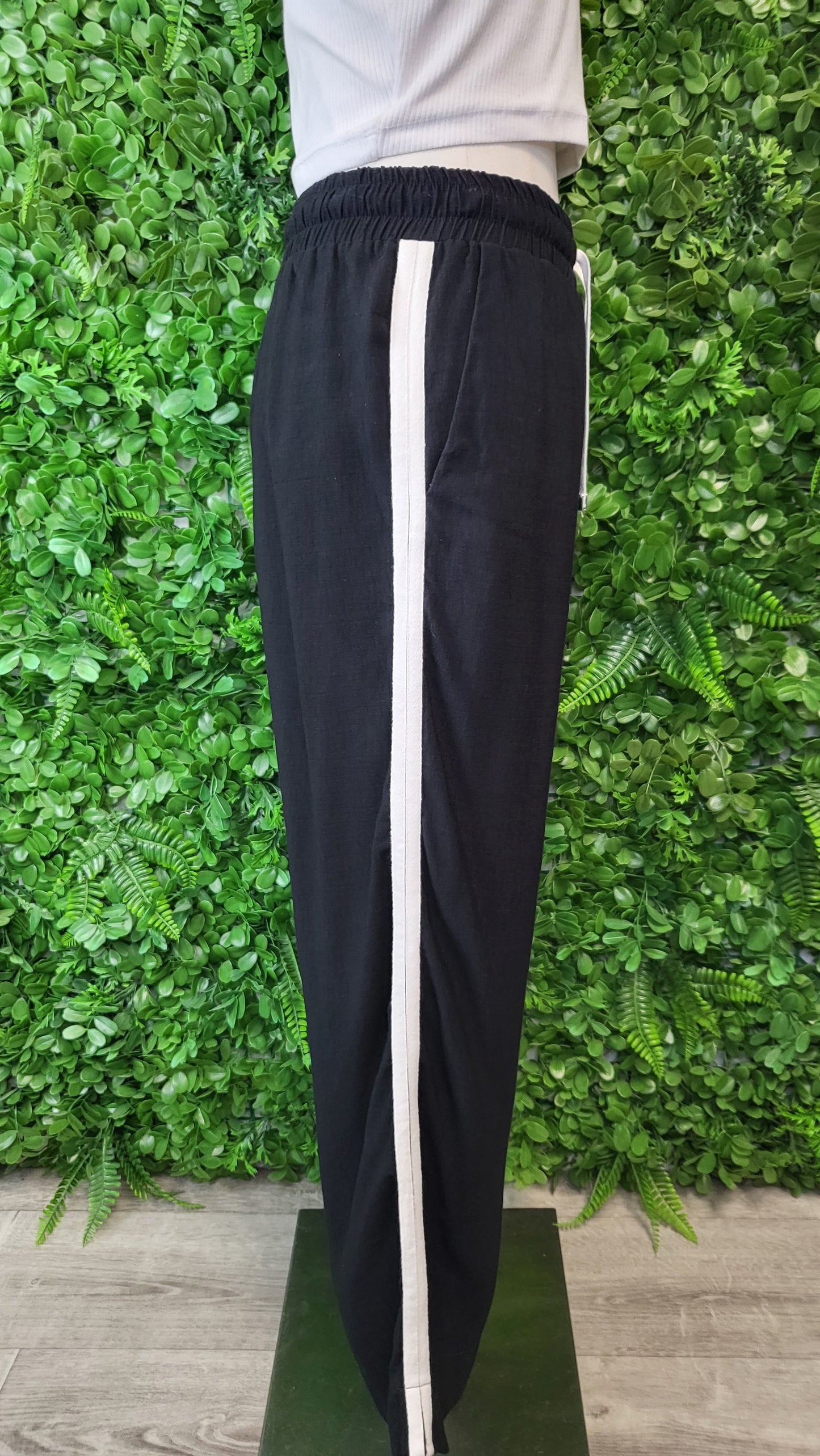 Moke Black Wide Leg Pant (8)