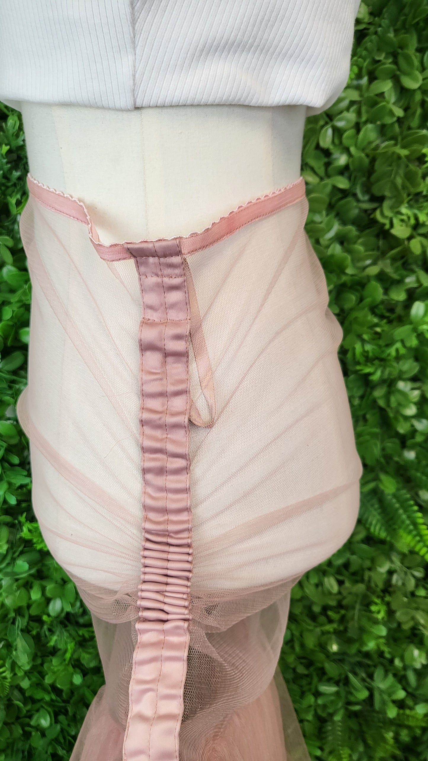 Annah Stretton Blush Danielle Petticoat BNWT (10)
