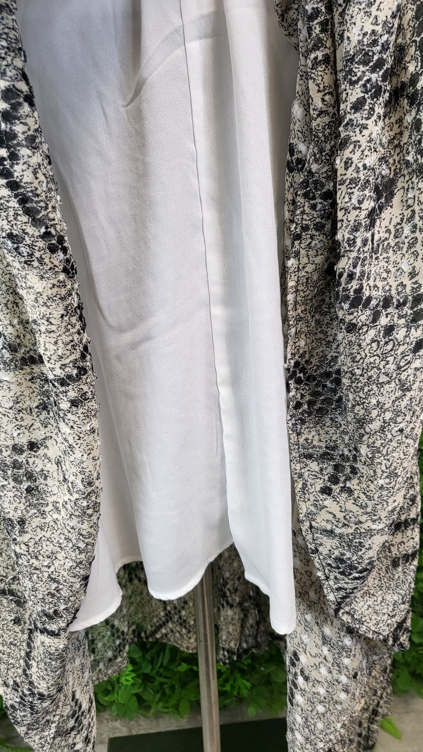 Decjuba Snake Print Tiered Dress (10)