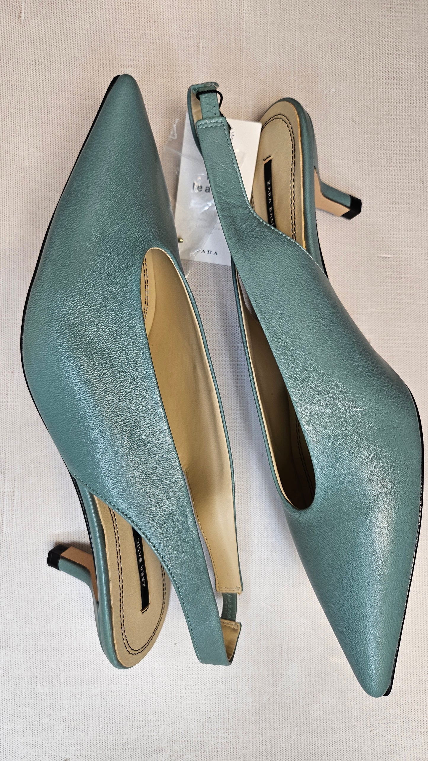 Zara Teal Kitten Heels BNWT (40)