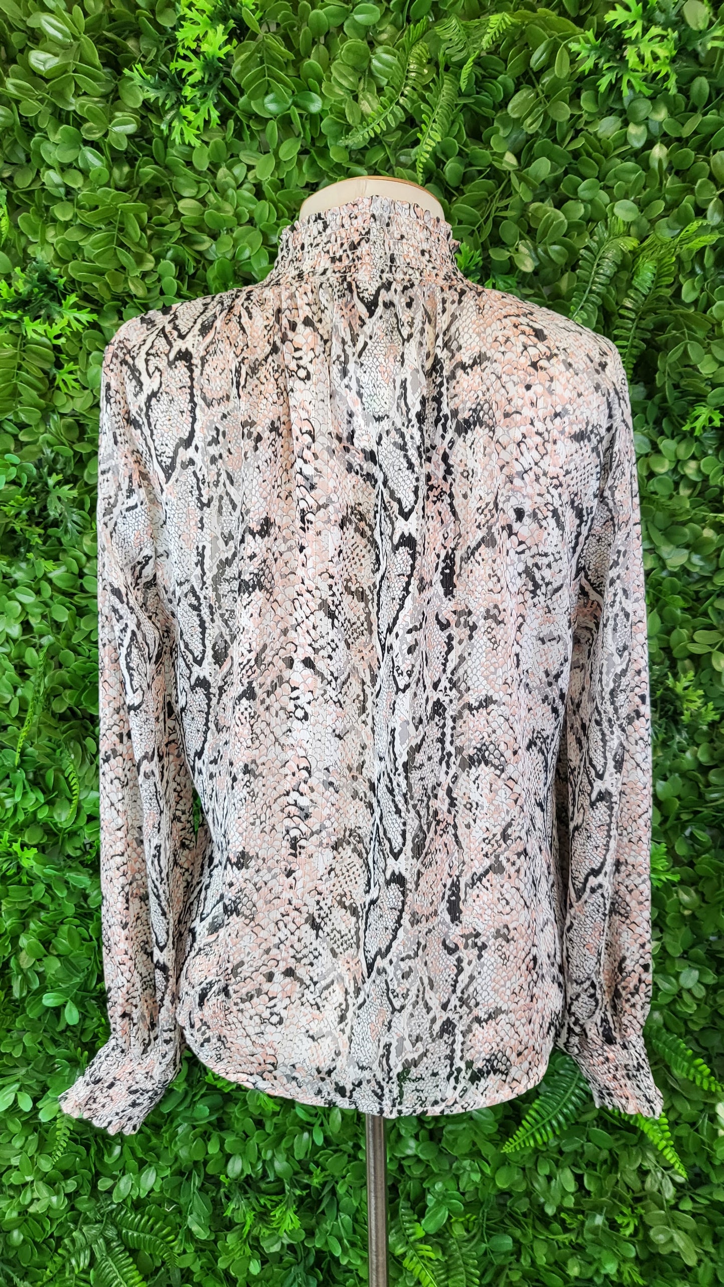 Liz Jordan Snake Tie Blouse (10)