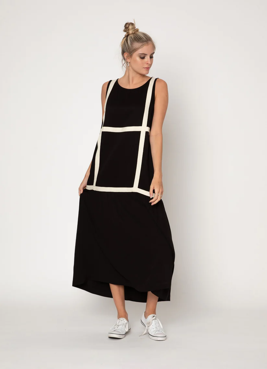 Two by Two Black/White Tori Dress (10-12)