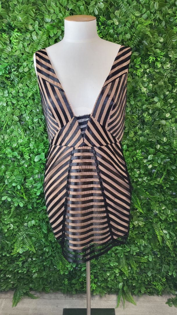 Lexi Black Iman Dress BNWT (10)