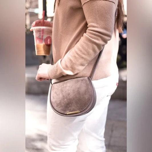 Cuyana Taupe Mini Sadle Bag (17cmx15cmx6cm)